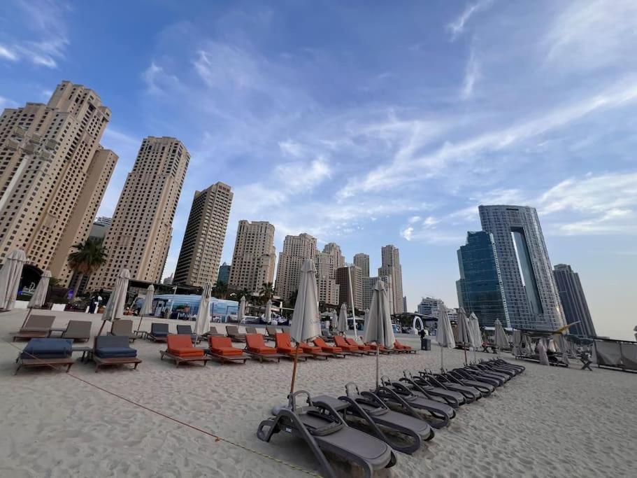 Jumeirah Beach Residents, Free Parking Dubai Exterior photo