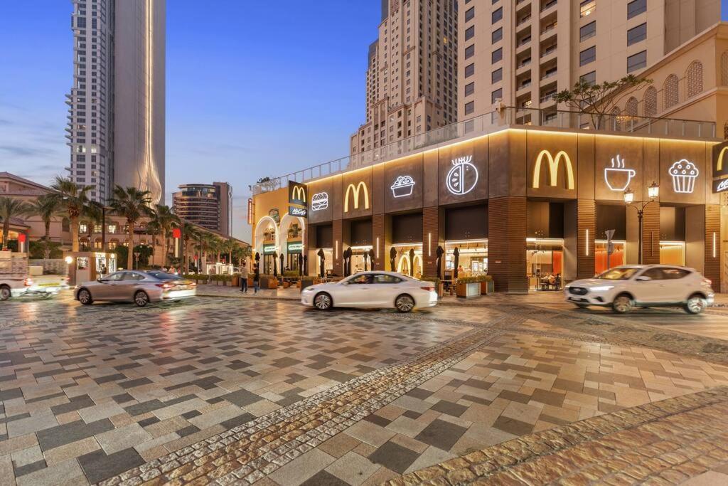 Jumeirah Beach Residents, Free Parking Dubai Exterior photo